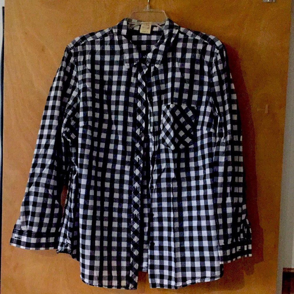 Buffalo check button up